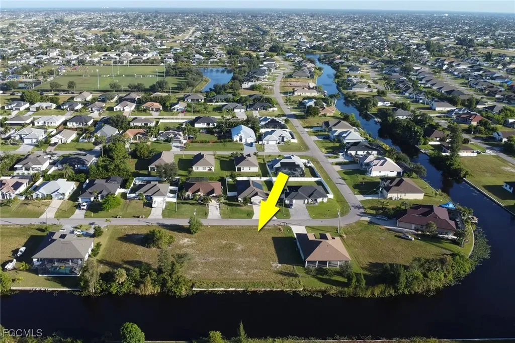 2630 SW 5th Street Cape Coral FL 33991