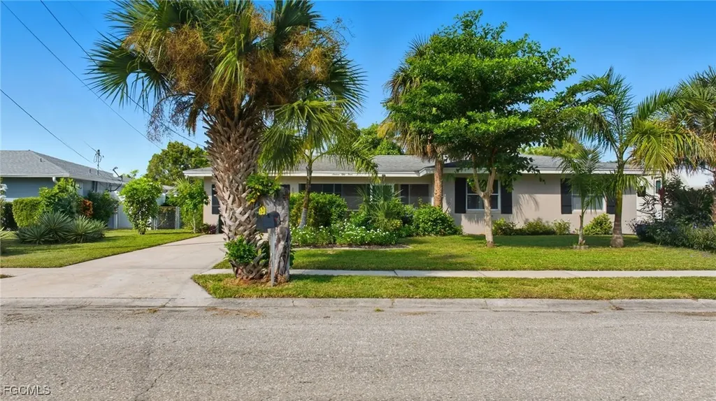 1654 Mansville Terrace North Fort Myers FL 33903
