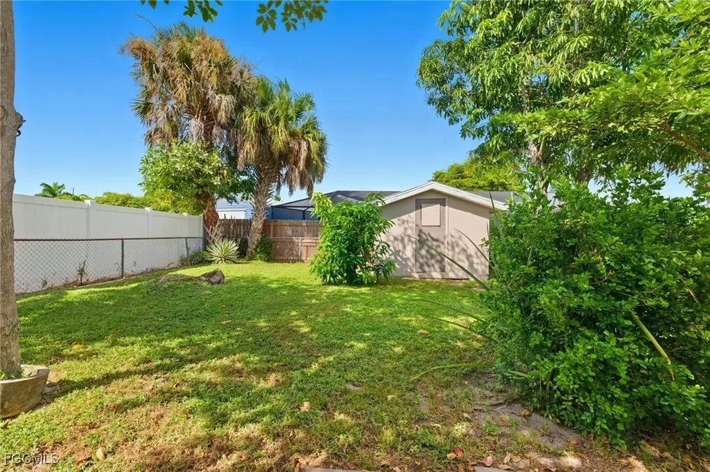 1654 Mansville Terrace North Fort Myers FL 33903