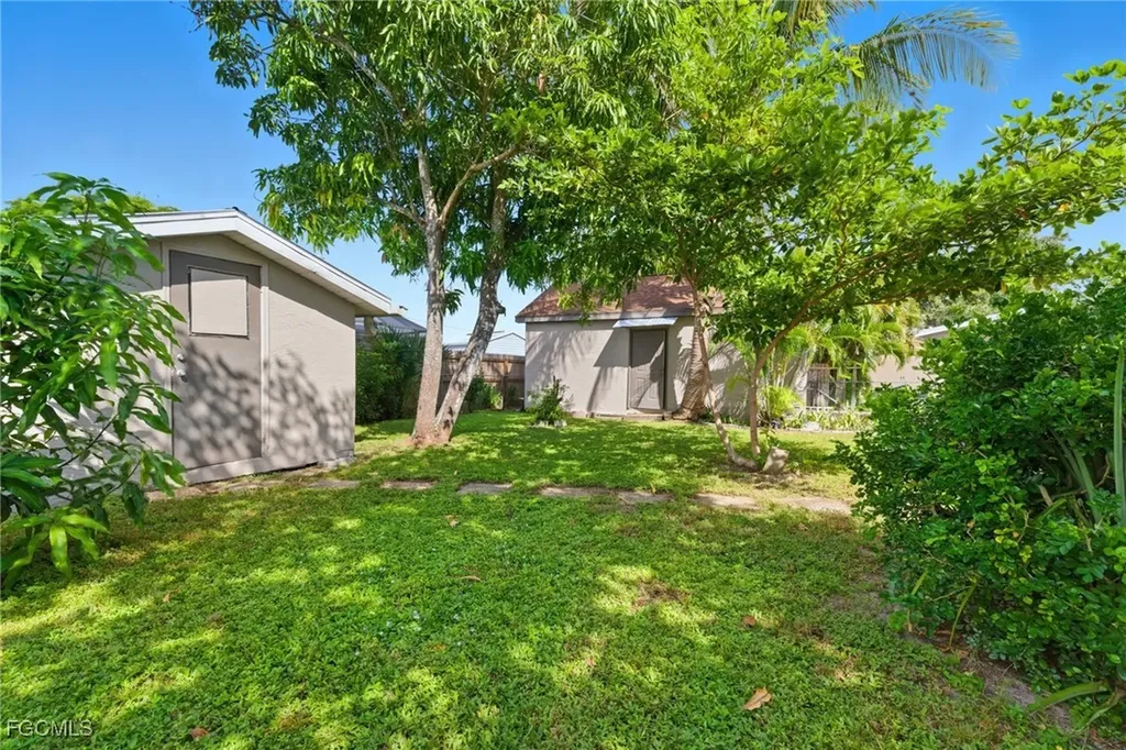1654 Mansville Terrace North Fort Myers FL 33903