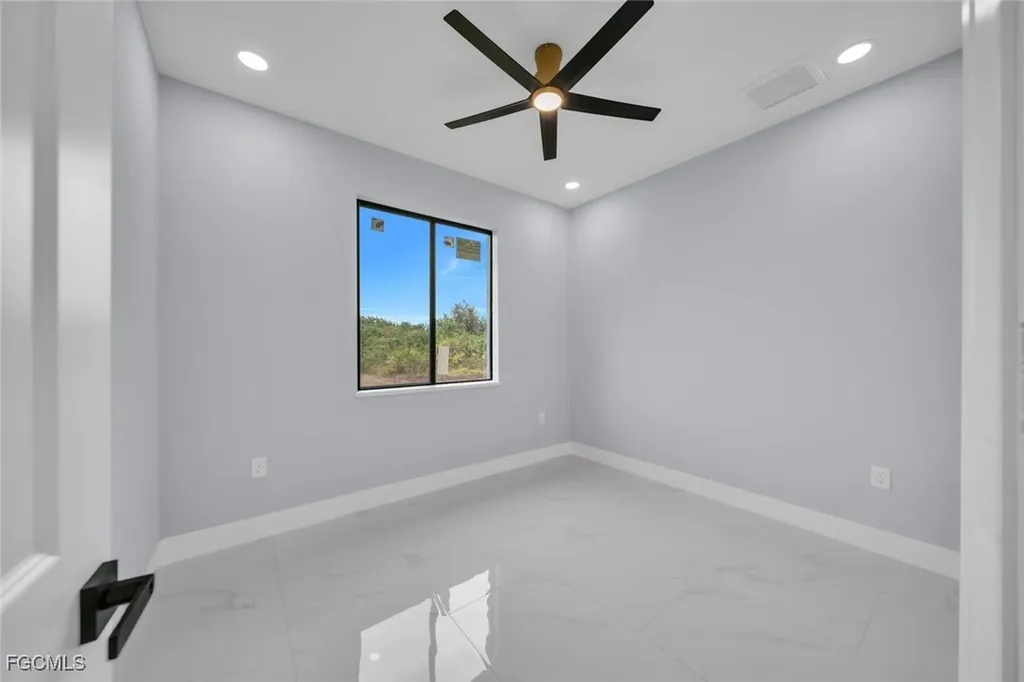 3514 2nd Street SW Lehigh Acres FL 33976
