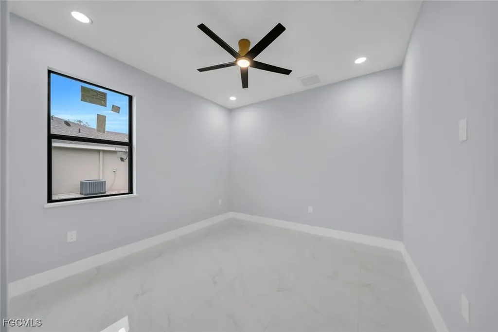 3514 2nd Street SW Lehigh Acres FL 33976