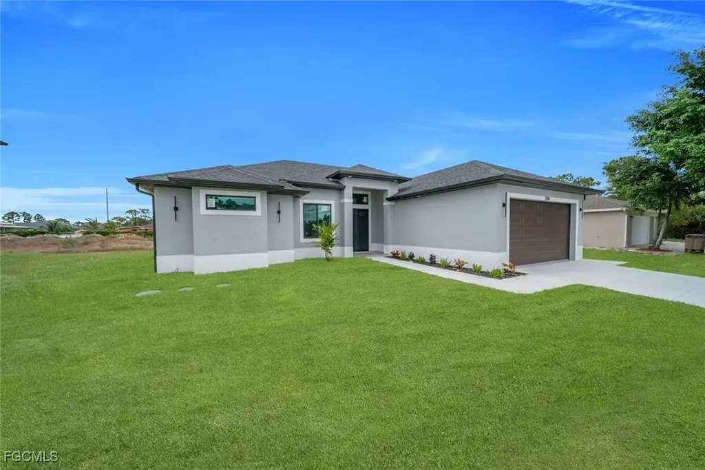 3514 2nd Street SW Lehigh Acres FL 33976