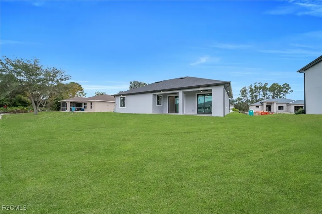 3514 2nd Street SW Lehigh Acres FL 33976