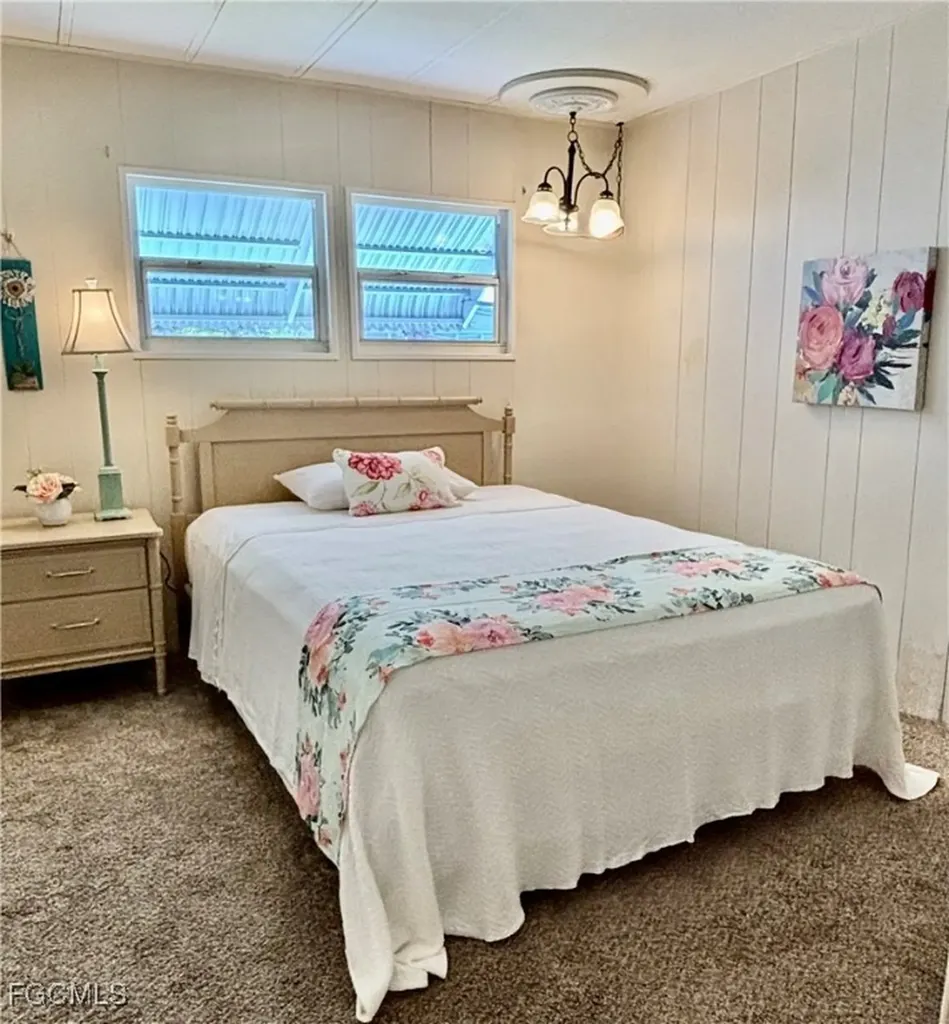 511 Pine Tree Court North Fort Myers FL 33917