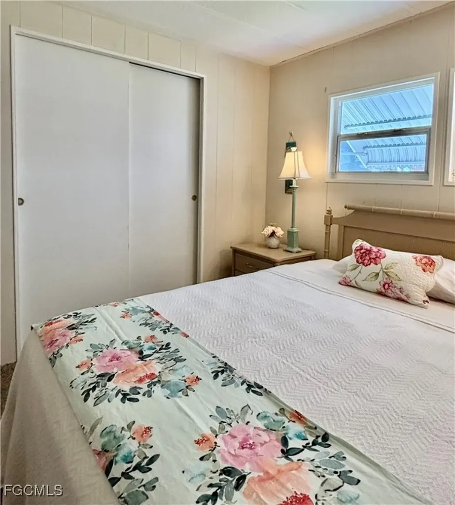 511 Pine Tree Court North Fort Myers FL 33917