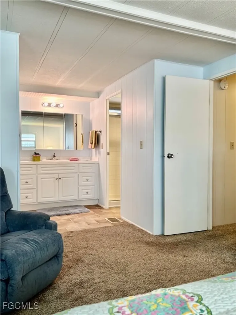 511 Pine Tree Court North Fort Myers FL 33917