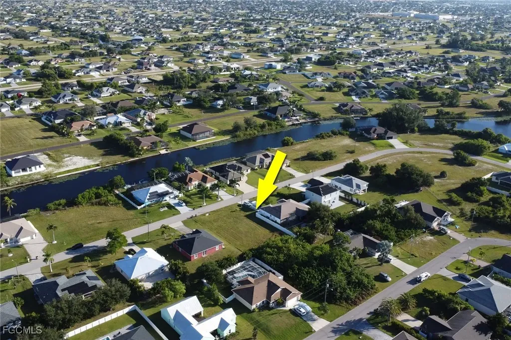 2712 SW 2nd Terrace Cape Coral FL 33991