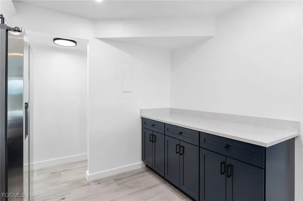 2067 W Lakeview Boulevard North Fort Myers FL 33903