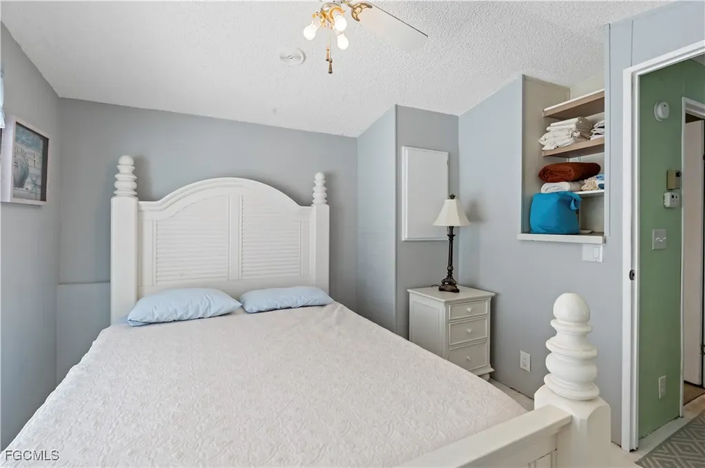 5756 Pink Panther Drive Fort Myers FL 33908