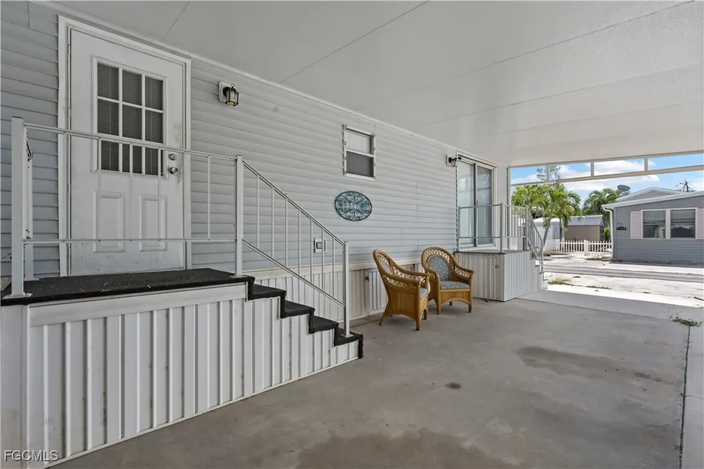 5756 Pink Panther Drive Fort Myers FL 33908