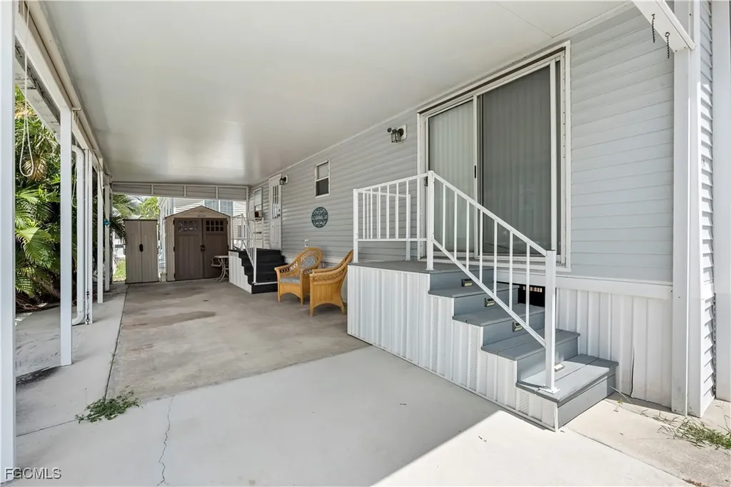 5756 Pink Panther Drive Fort Myers FL 33908