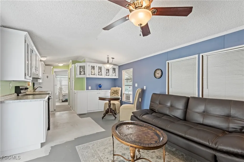 5756 Pink Panther Drive Fort Myers FL 33908