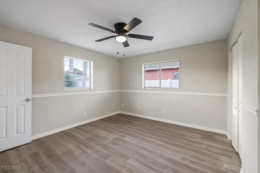 27580 Wisconsin Street Bonita Springs FL 34135