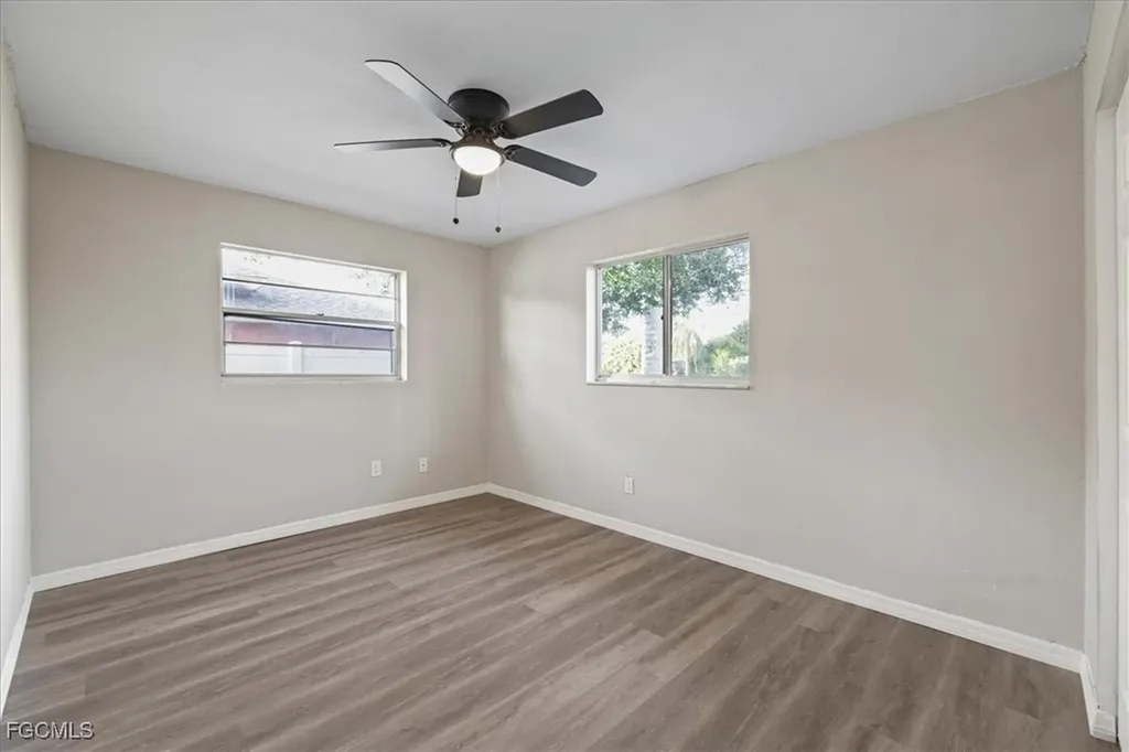 27580 Wisconsin Street Bonita Springs FL 34135