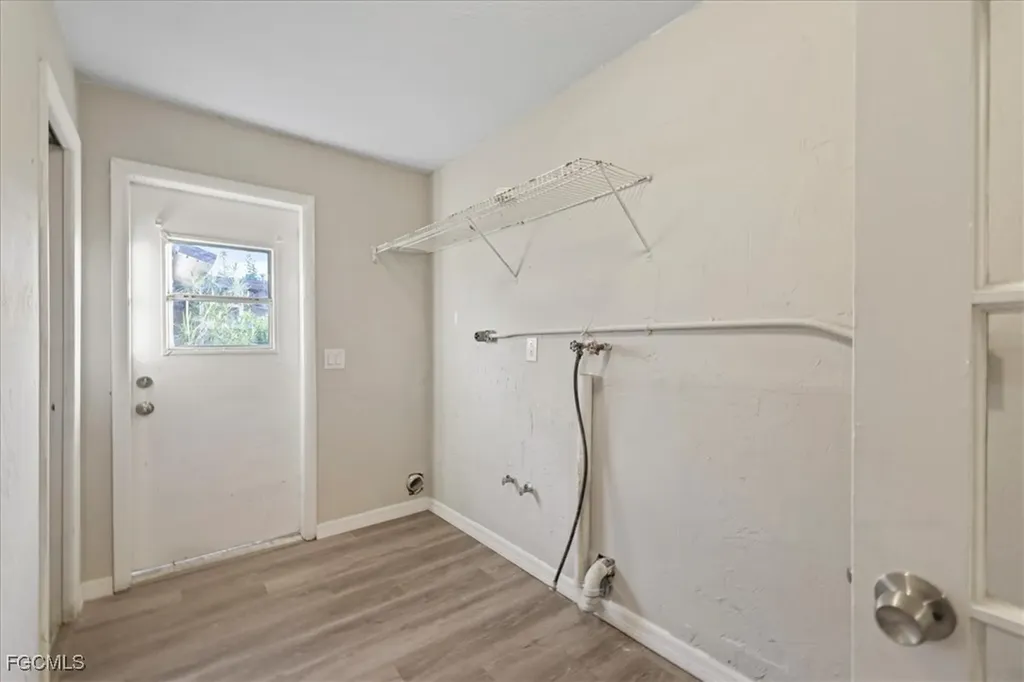 27580 Wisconsin Street Bonita Springs FL 34135