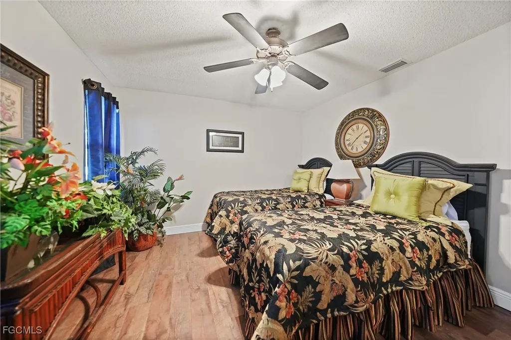 4536 Vinsetta Avenue North Fort Myers FL 33903