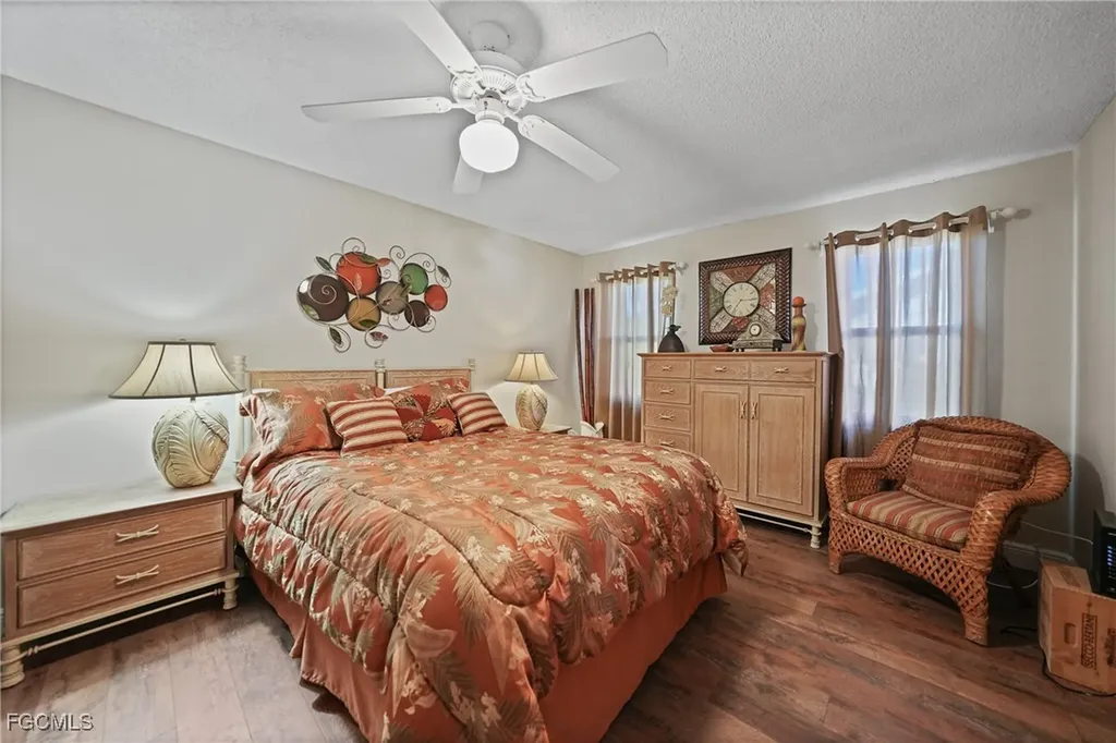 4536 Vinsetta Avenue North Fort Myers FL 33903