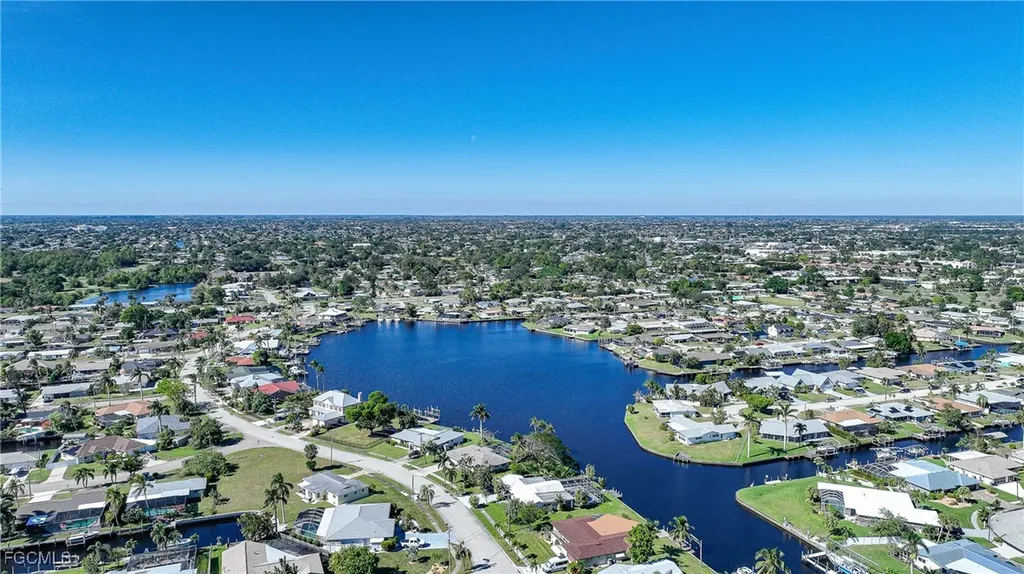 4536 Vinsetta Avenue North Fort Myers FL 33903