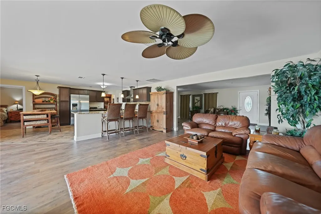 4536 Vinsetta Avenue North Fort Myers FL 33903