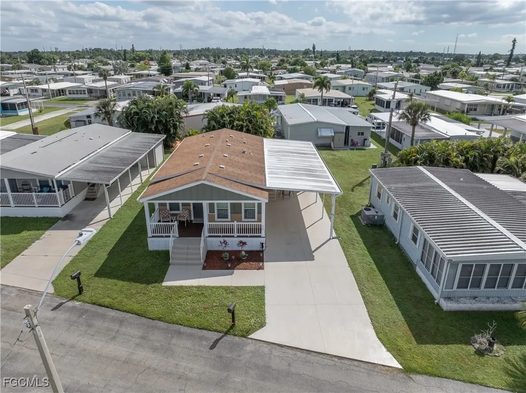 3145 Venus Lane North Fort Myers FL 33903