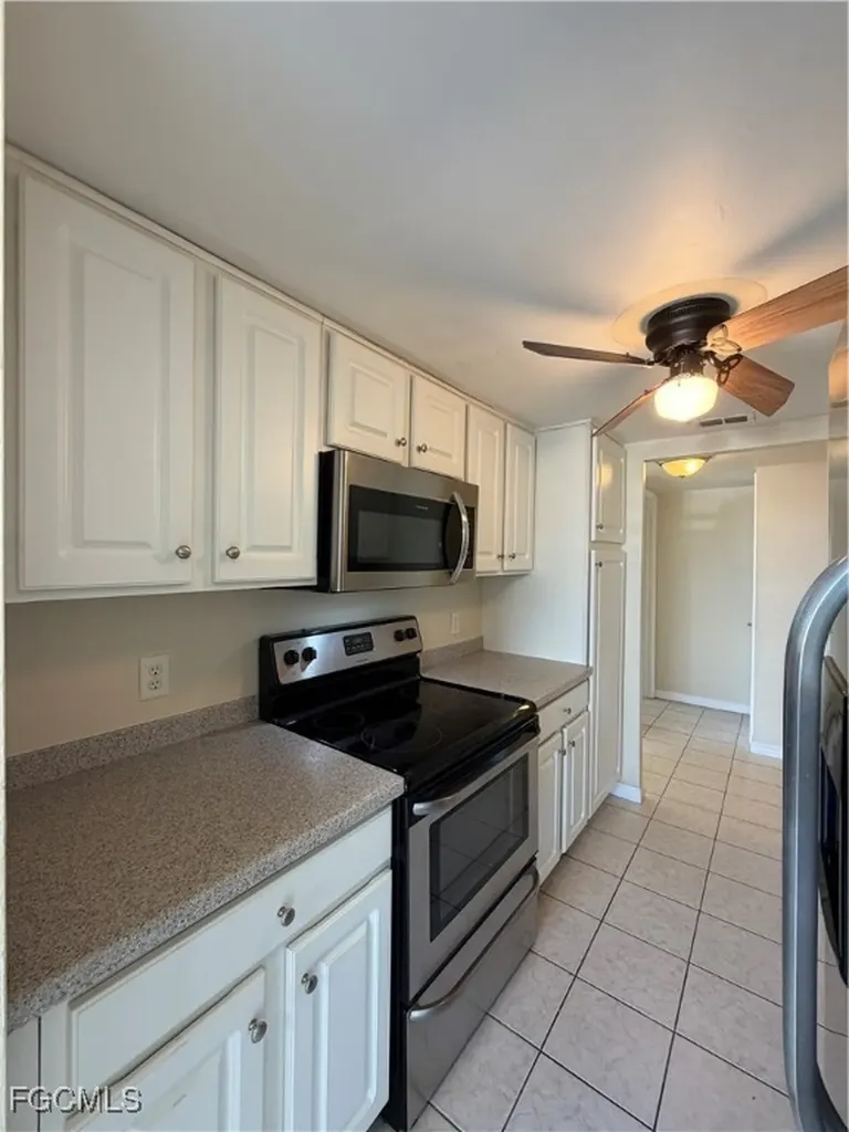 4803 Sunset Court Cape Coral FL 33904