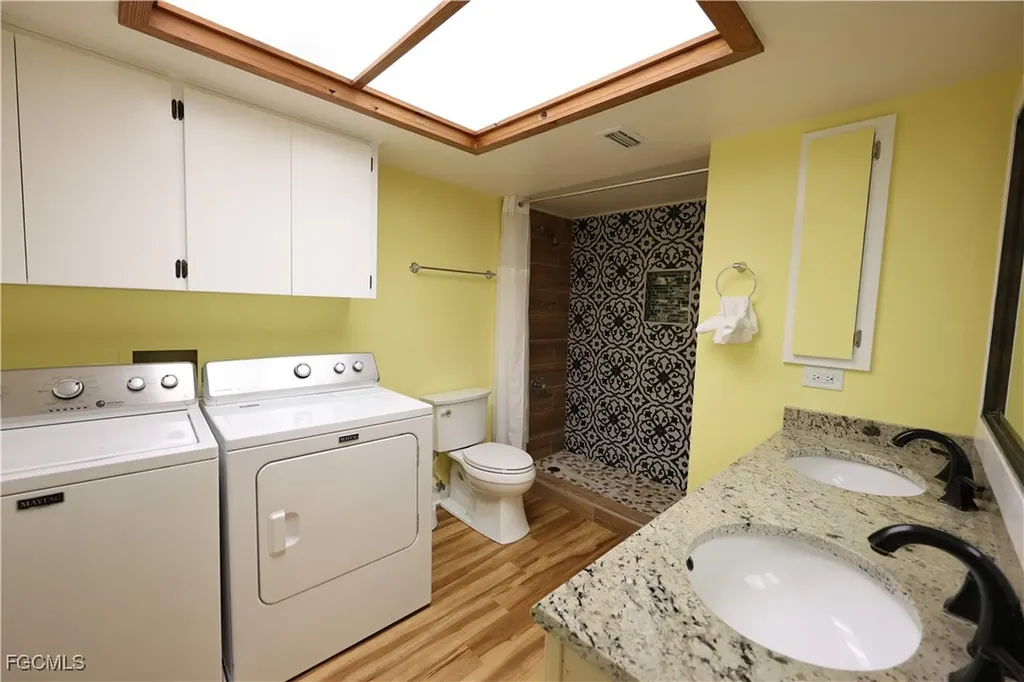 8642 Whispering Pines Drive St. James City FL 33956