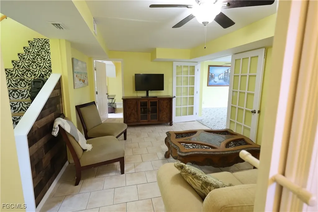 8642 Whispering Pines Drive St. James City FL 33956