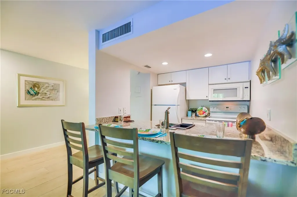 3117 Tennis Villas Captiva FL 33924