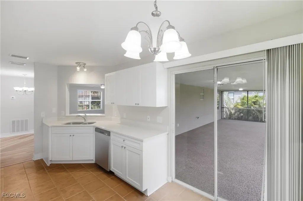 1505 NE 6th Place Cape Coral FL 33909