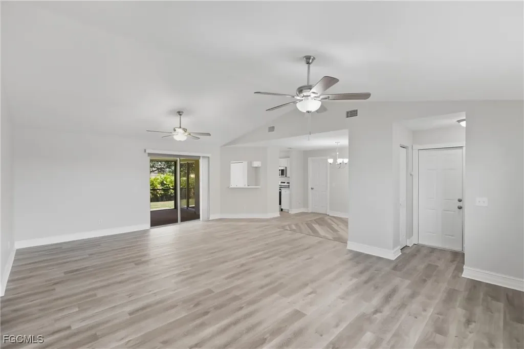 1505 NE 6th Place Cape Coral FL 33909