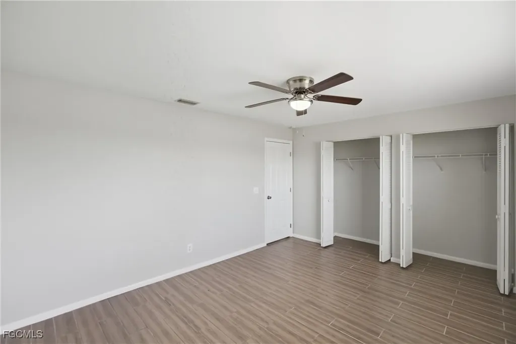 1505 NE 6th Place Cape Coral FL 33909