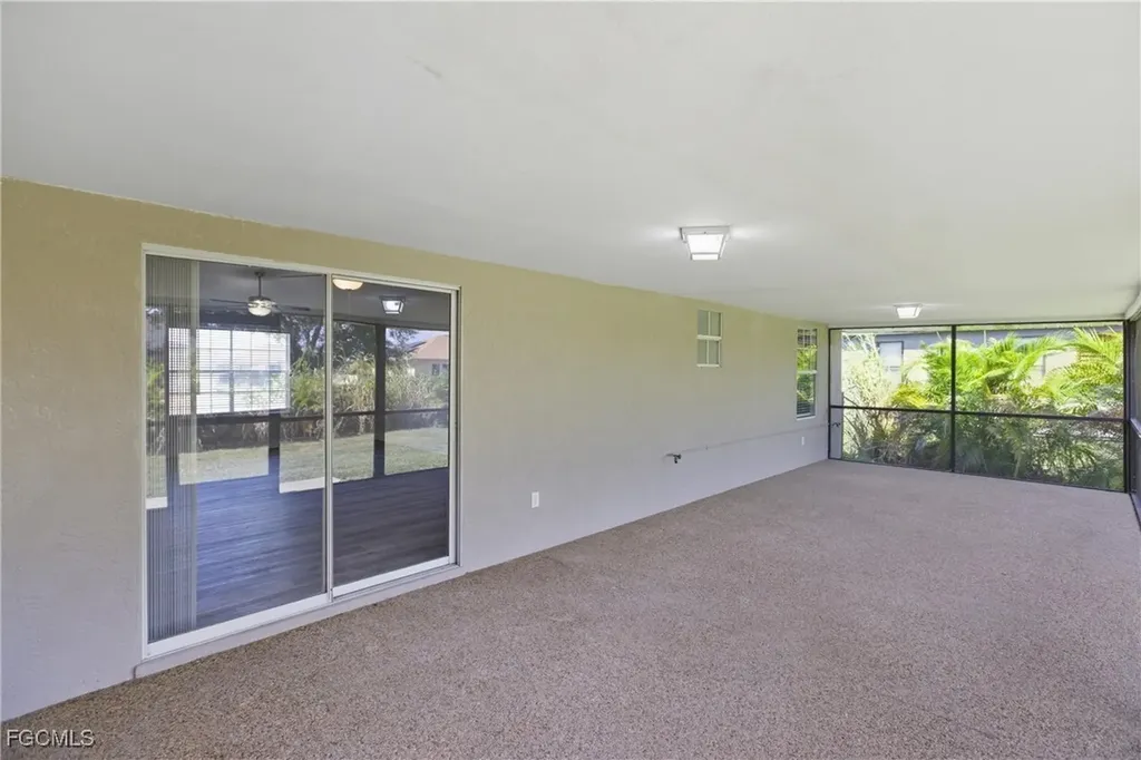 1505 NE 6th Place Cape Coral FL 33909