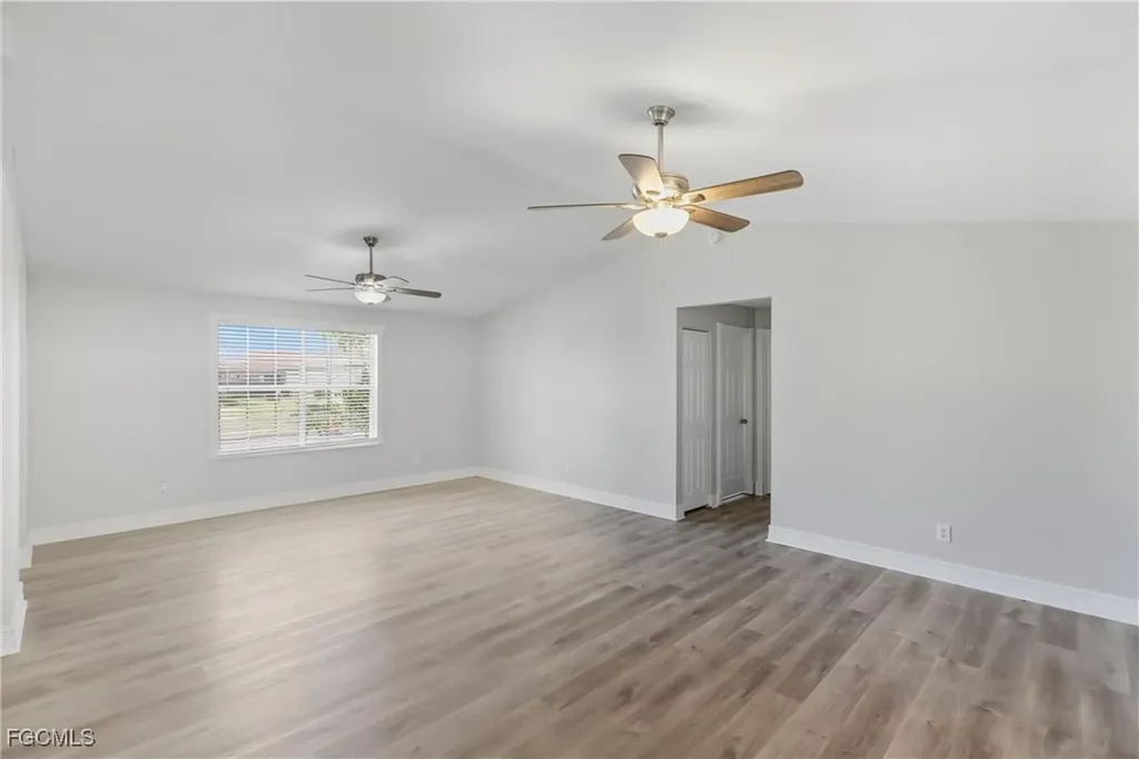 1505 NE 6th Place Cape Coral FL 33909