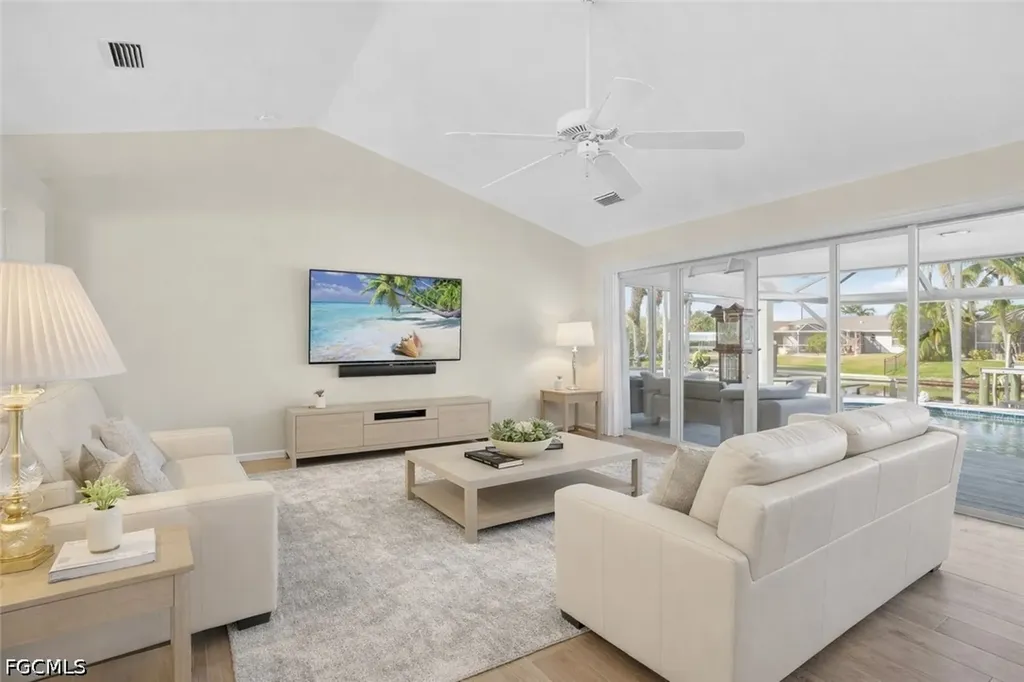 4306 SW 3rd Avenue Cape Coral FL 33914