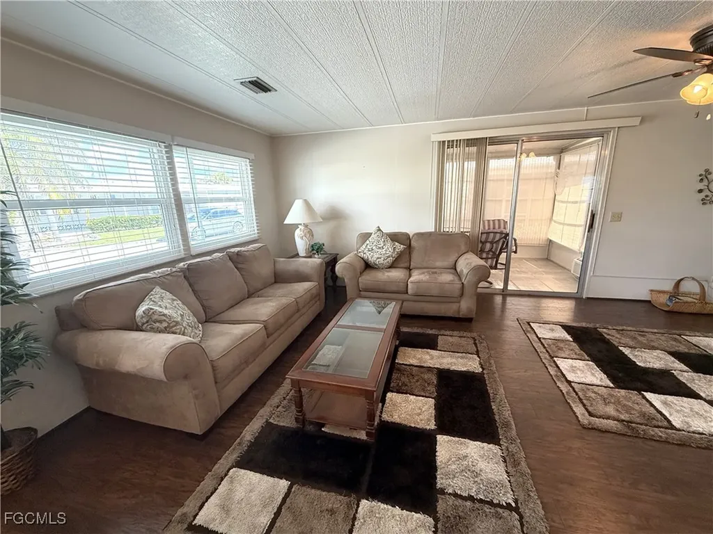 472 Nicklaus Boulevard North Fort Myers FL 33903