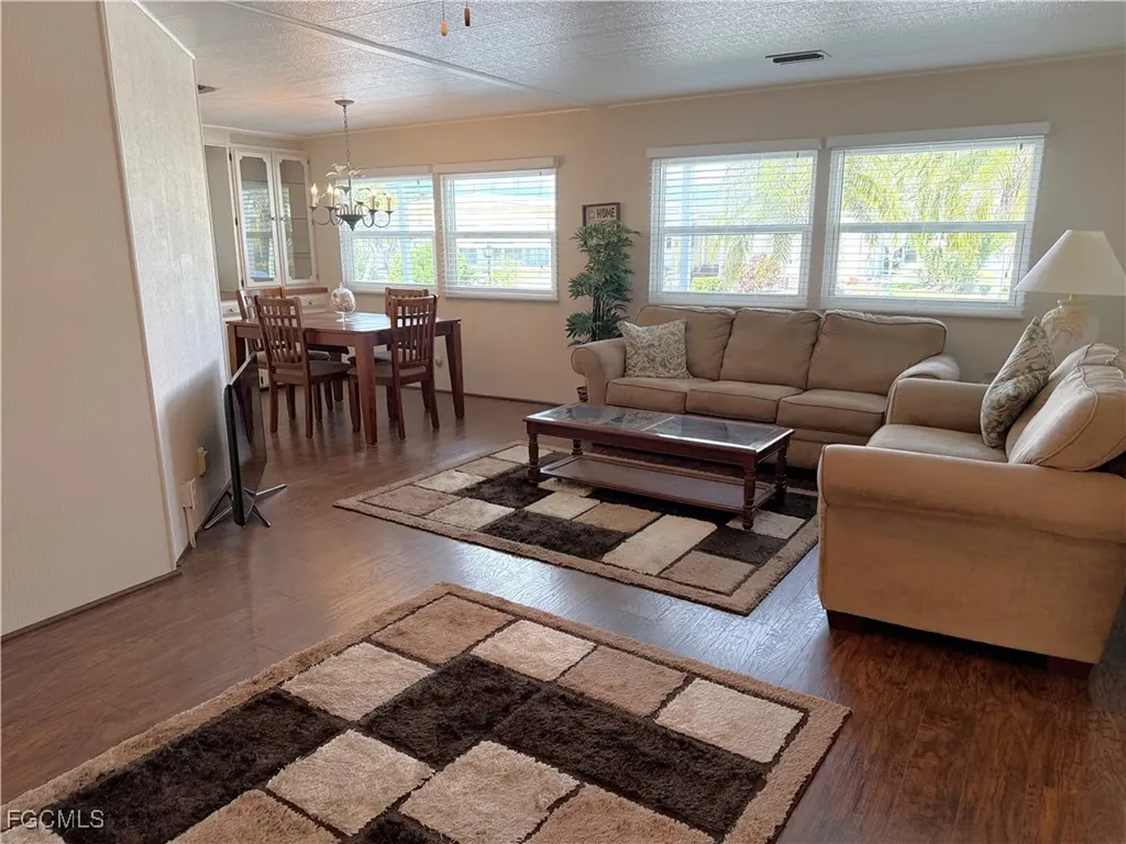 472 Nicklaus Boulevard North Fort Myers FL 33903