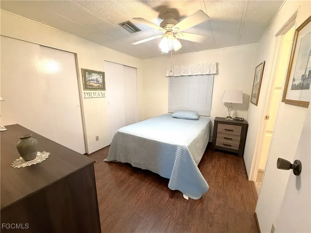 472 Nicklaus Boulevard North Fort Myers FL 33903