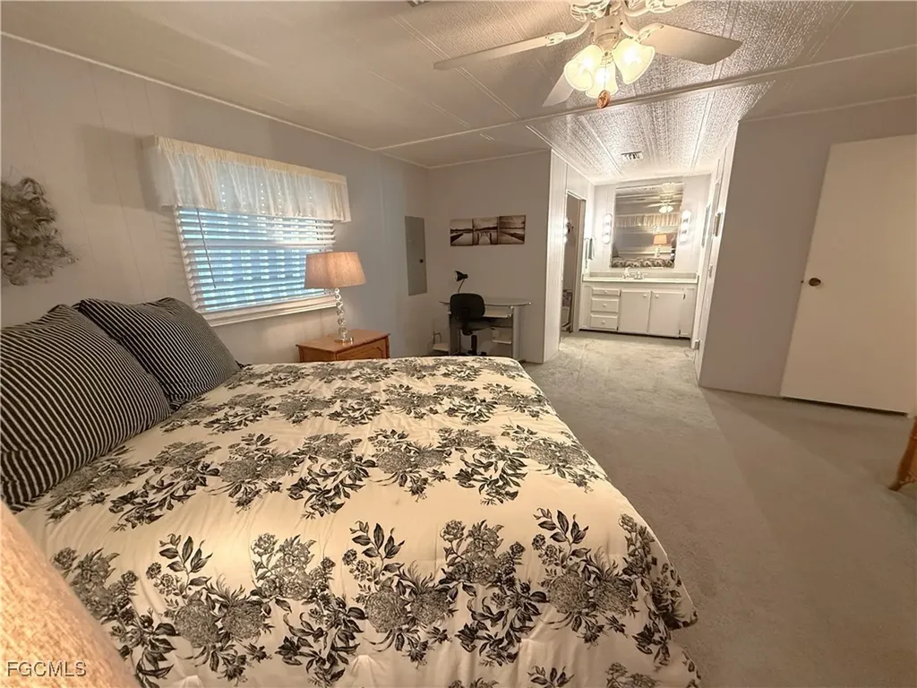 472 Nicklaus Boulevard North Fort Myers FL 33903