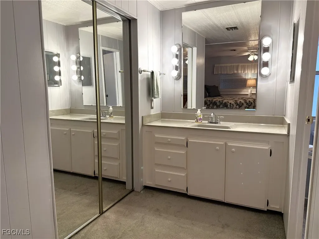 472 Nicklaus Boulevard North Fort Myers FL 33903