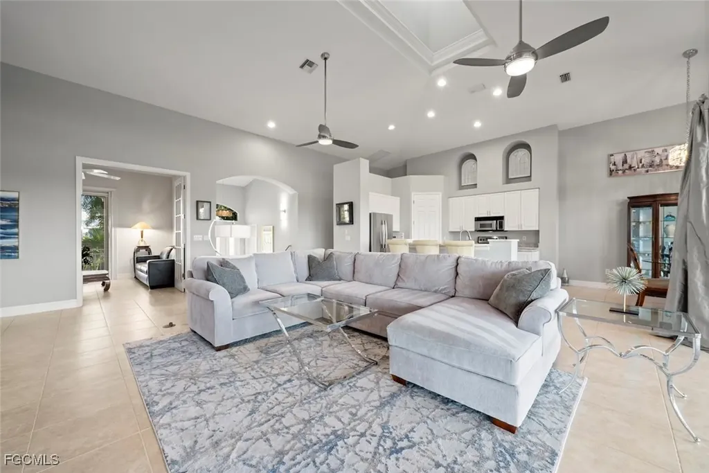 824 Birdie View Point Sanibel FL 33957