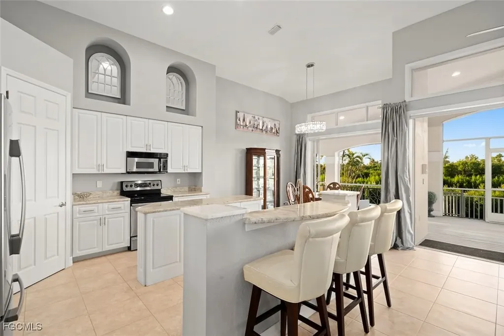 824 Birdie View Point Sanibel FL 33957