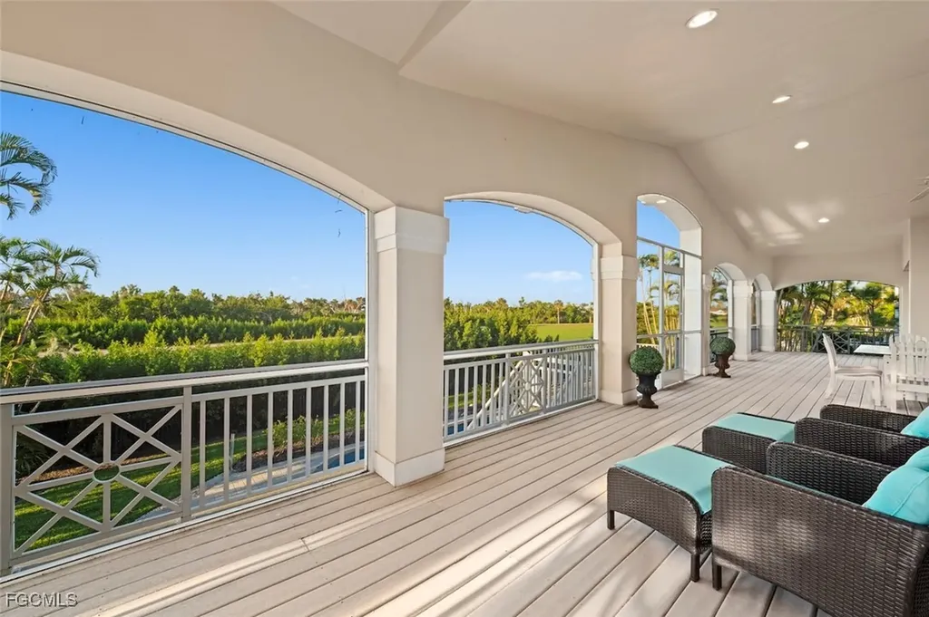 824 Birdie View Point Sanibel FL 33957