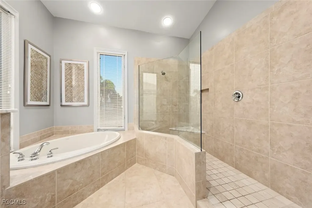 824 Birdie View Point Sanibel FL 33957