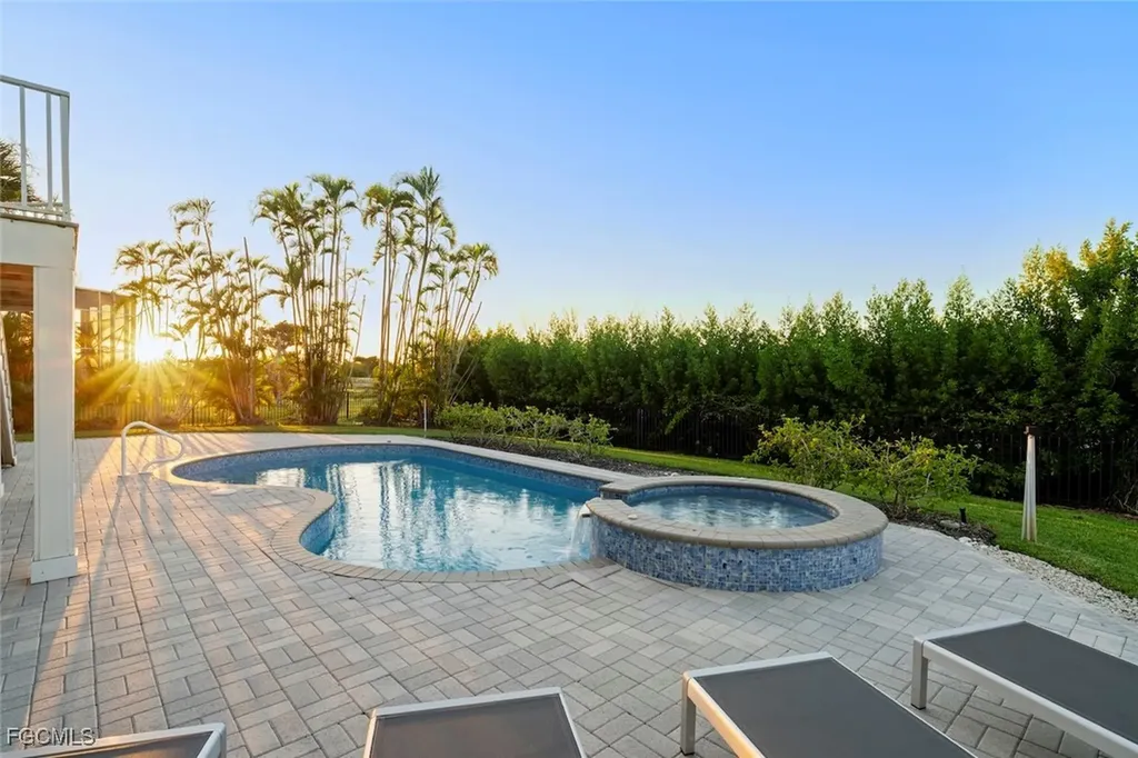 824 Birdie View Point Sanibel FL 33957