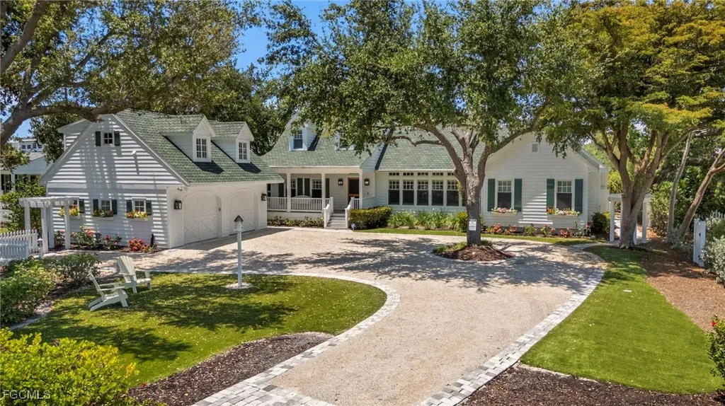 Sanibel FL, 1517 Sand Castle Road