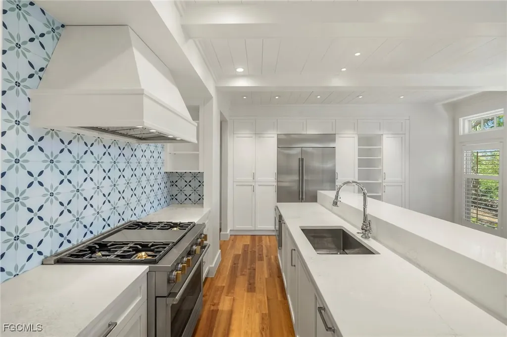 1517 Sand Castle Road Sanibel FL 33957