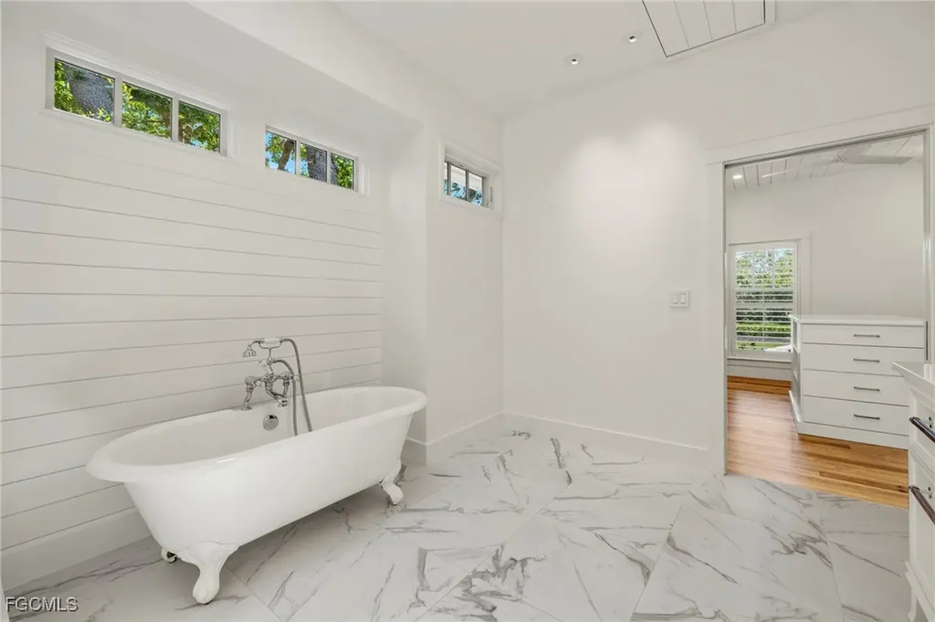 1517 Sand Castle Road Sanibel FL 33957