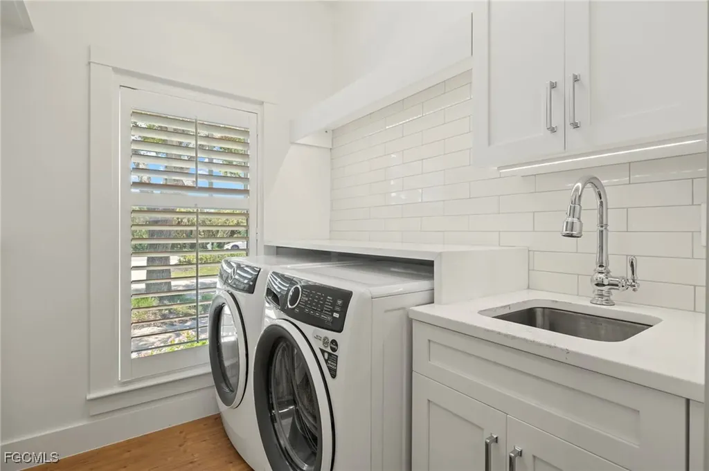 1517 Sand Castle Road Sanibel FL 33957