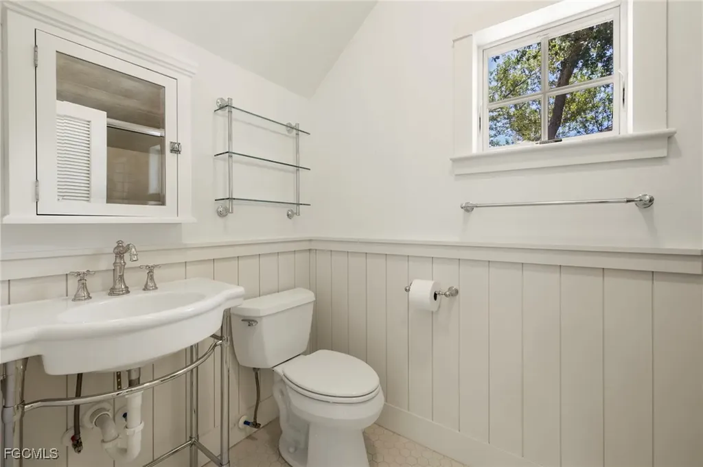 1517 Sand Castle Road Sanibel FL 33957